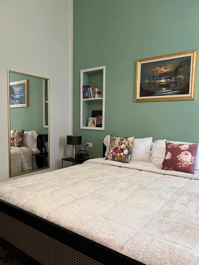 Borgo Marinaro Suite Salerno Dış mekan fotoğraf